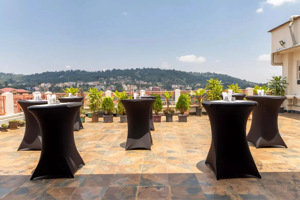 Deluxe Room interior at Dallas Premiere